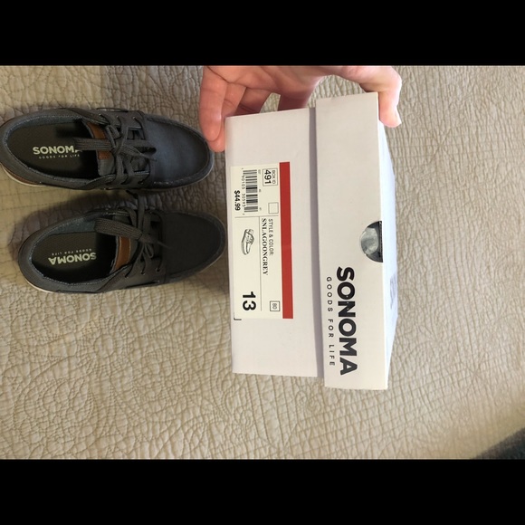 Sonoma kids shoes size 13 EUC - Picture 5 of 5